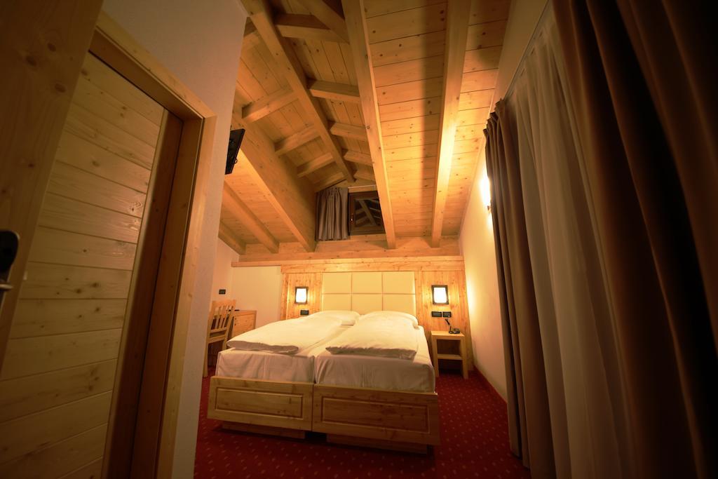 Hotel Garni My Ledro 皮耶韦迪莱德罗 客房 照片