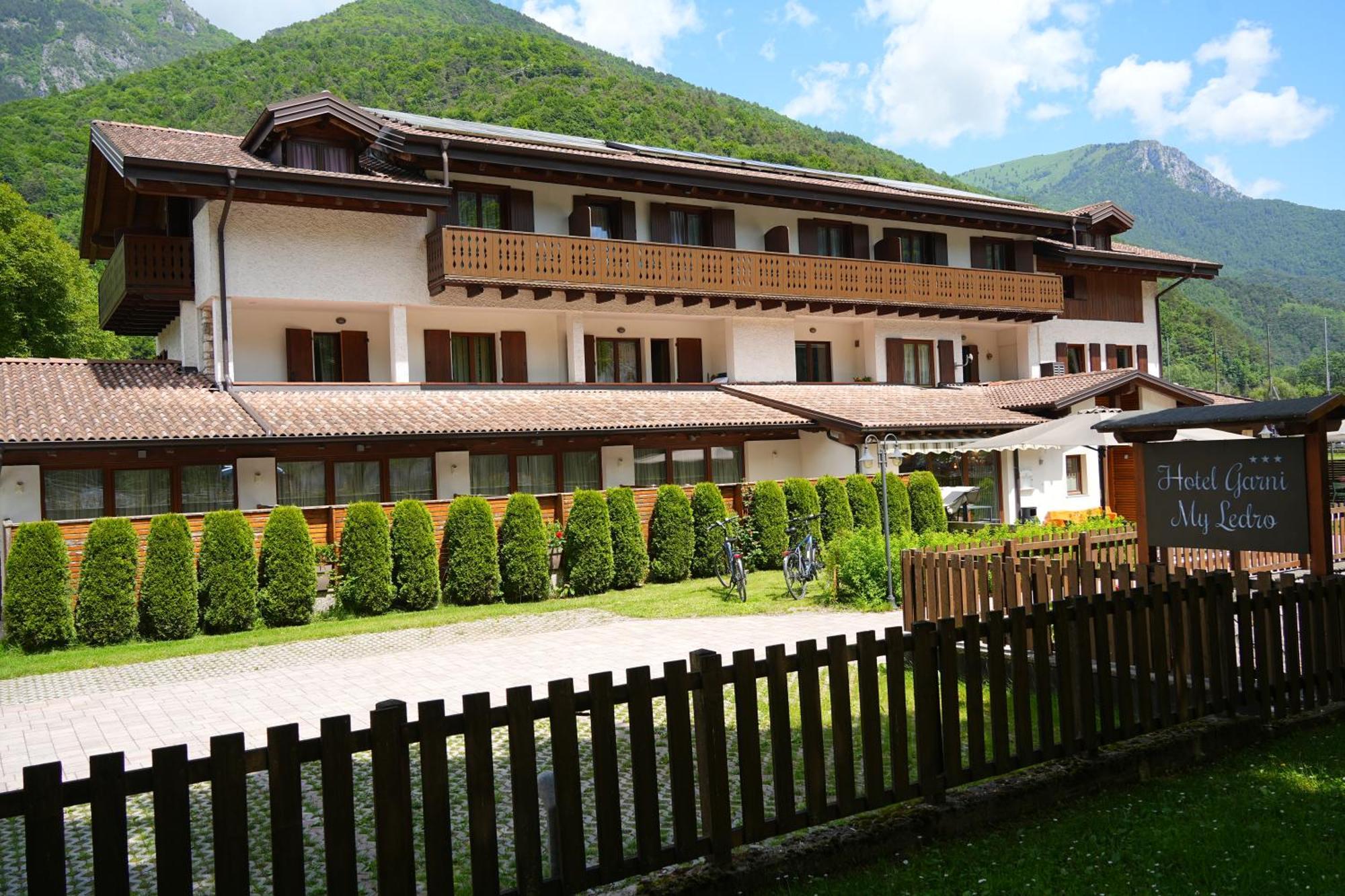 Hotel Garni My Ledro 皮耶韦迪莱德罗 外观 照片